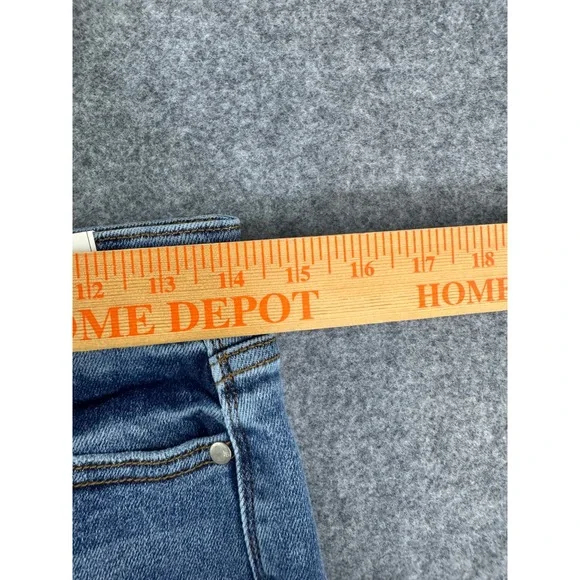 Judy Blue High Waist Denim Shorts Raw Hem Distressed Medium Wash Size M - Picture 7 of 11